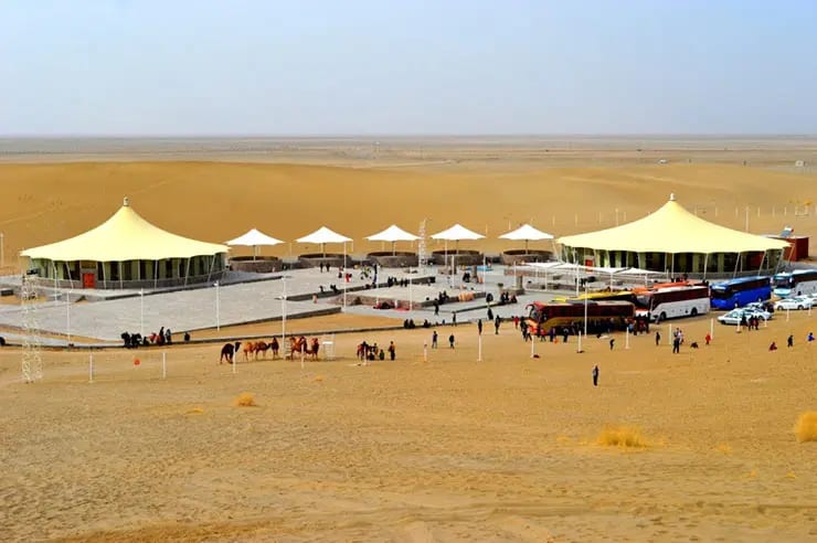 کمپ ادونچری کویر ورزنه